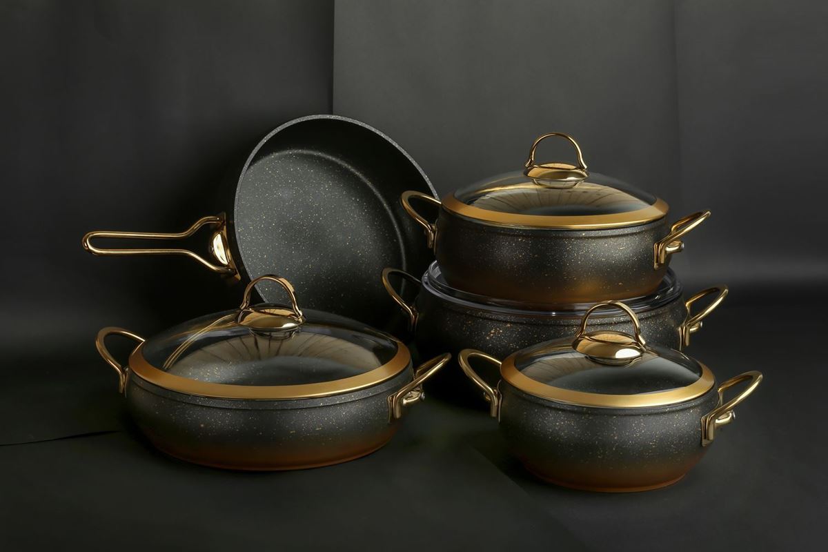 Picture of Black Color Granite Cookware Gold Glass Cover